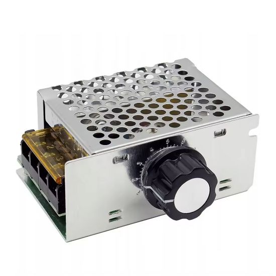 CA-4000W ELEKTRONİK VOLTAJ REGÜLATÖRÜ resmi