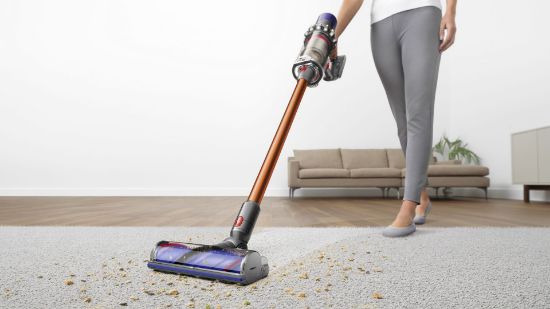 DYSON V10 ABSOLUTE CYCLONE SARJLI DIKEY SUPURGE resmi