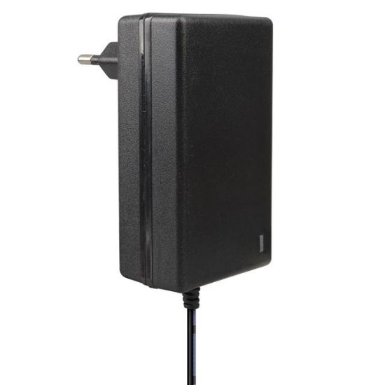 Weko 21 Volt - 2 Amper 5.5*2.5 Mm Uçlu Kırmızı Yeşil Ledli Priz Tipi Şarjlı Matkap Adaptörü resmi