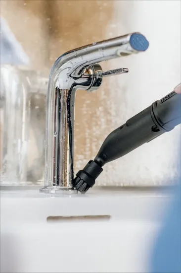 KARCHER SC 4 EASYFIX BUHARLI TEMIZLEME MAK. BEYAZ resmi