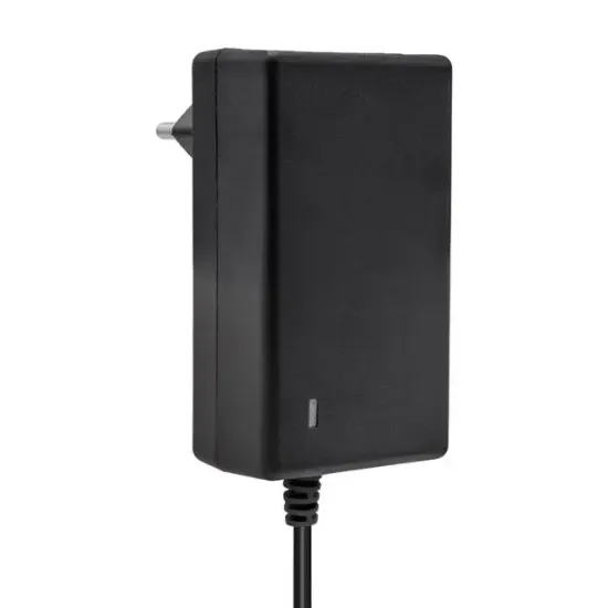 Weko 18 Volt 1 Amper Plastik Kasa Priz Tipi Adaptör 3.5*1.35 Uç resmi