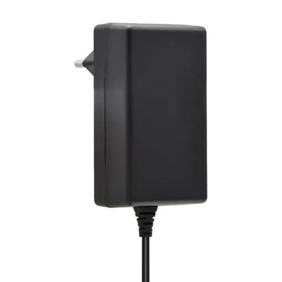Weko 5 Volt - 3 Amper Micro Usb Uçlu Priz Tipi Adaptör resmi