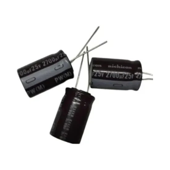 2700 MF 25 Volt Kondansatör resmi