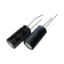 820 MF 25 V Kondansatör resmi