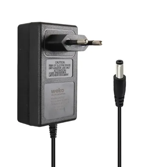 Weko 8.4 Volt - 2 Amper 5.5x2.5mm Uçlu Priz Tip Kırmızı Yeşil Ledli Yerli Üretim Akü Şarj Adaptörü resmi