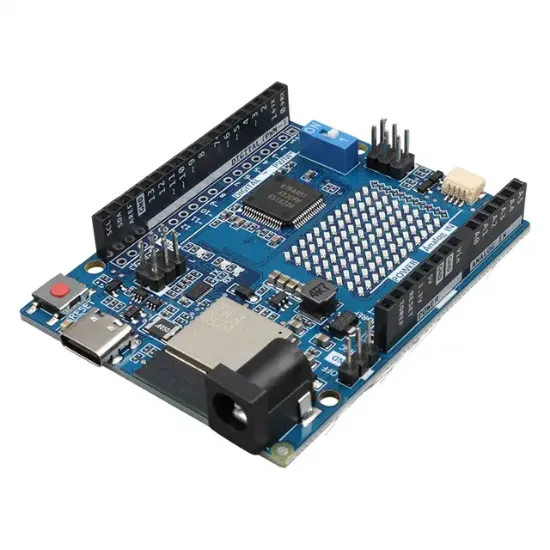 Arduino Uno R4 WiFi USB-C ve Çift İşlemcili Yeni Nesil Mimari resmi