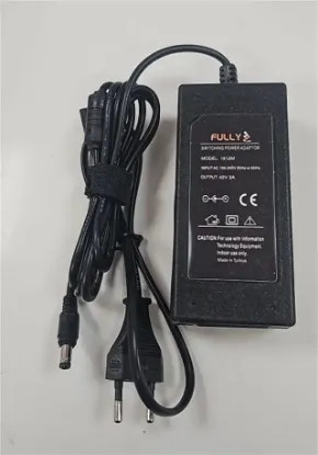 Fully 1612M 42 Volt 2 Amper 5.5x2.5mm Uçlu Masaüstü Plastik Kasa Elektrikli Bisiklet Şarj Adaptörü resmi