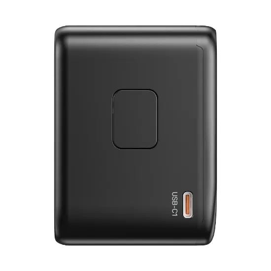 UNITEK 65W UNIVERSAL TRAVEL ADAPTÖR (P1122ABK01) resmi