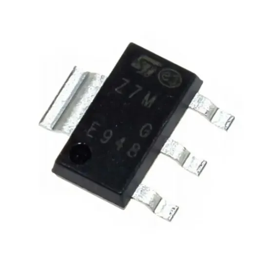 Z0107 SOT-223 SMD Triyak resmi