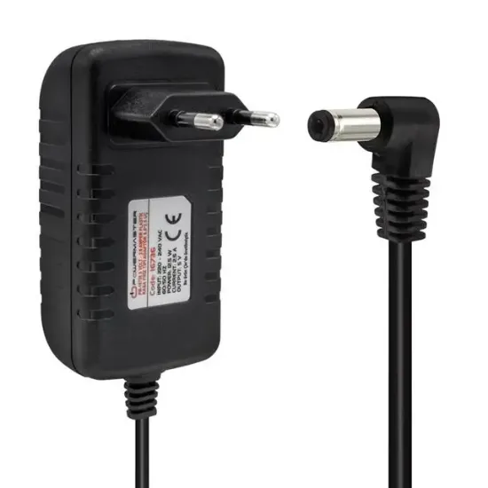 Powermaster PM-16736 5 Volt - 2.5 Amper 5.5*2.5 Mm Uçlu Plastik Kasa Priz Tipi Adaptör resmi