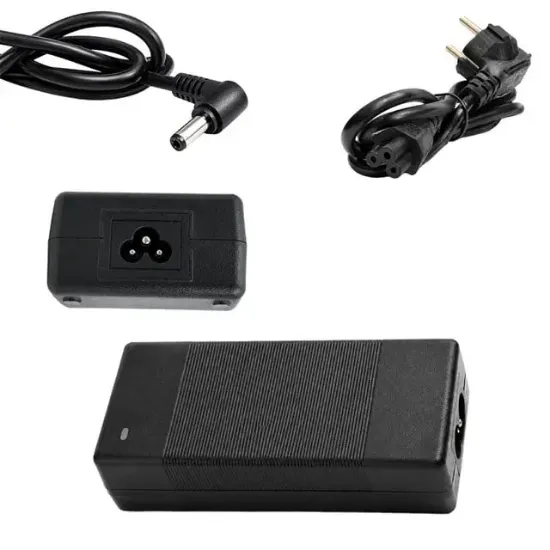 Powermaster PM-3844 19 Volt - 9.5 Amper 5.5*2.5 Mm Uçlu Notebook Adaptör resmi