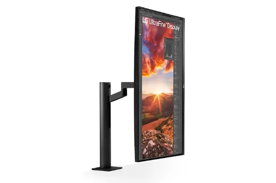 31.5 LG 32UN880K-B 4K ERGONOMIK STAND IPS resmi