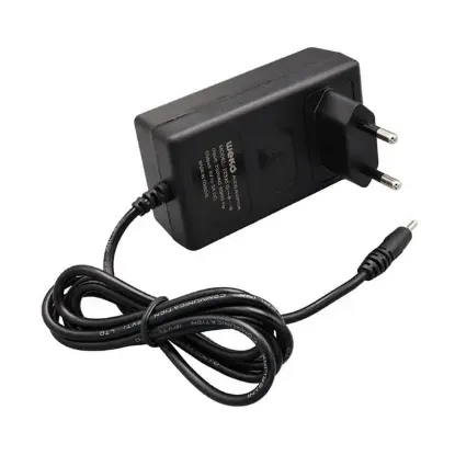 Weko 5 Volt - 3 Amper 2.5*0.7 Uçlu Priz Ti̇pi̇ Adaptör resmi