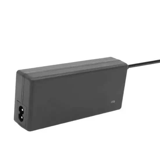Powermaster PM-10172 24 Volt - 3 Amper - 72 Watt 5.5*2.5 Mm L Uçlu Plastik Kasa Masaüstü Adaptör resmi